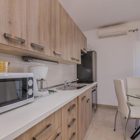 Apartments Prendivoj Малинська Екстер'єр фото