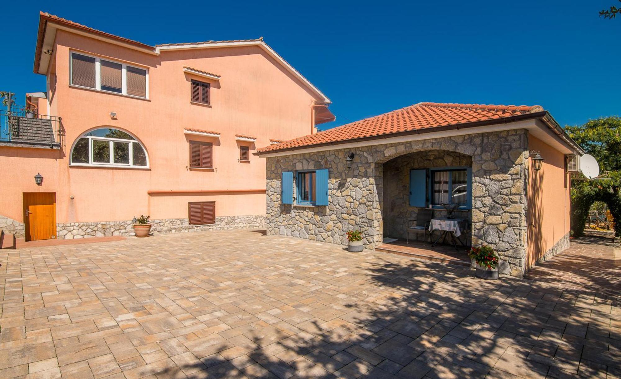Apartments Prendivoj Малинська Екстер'єр фото