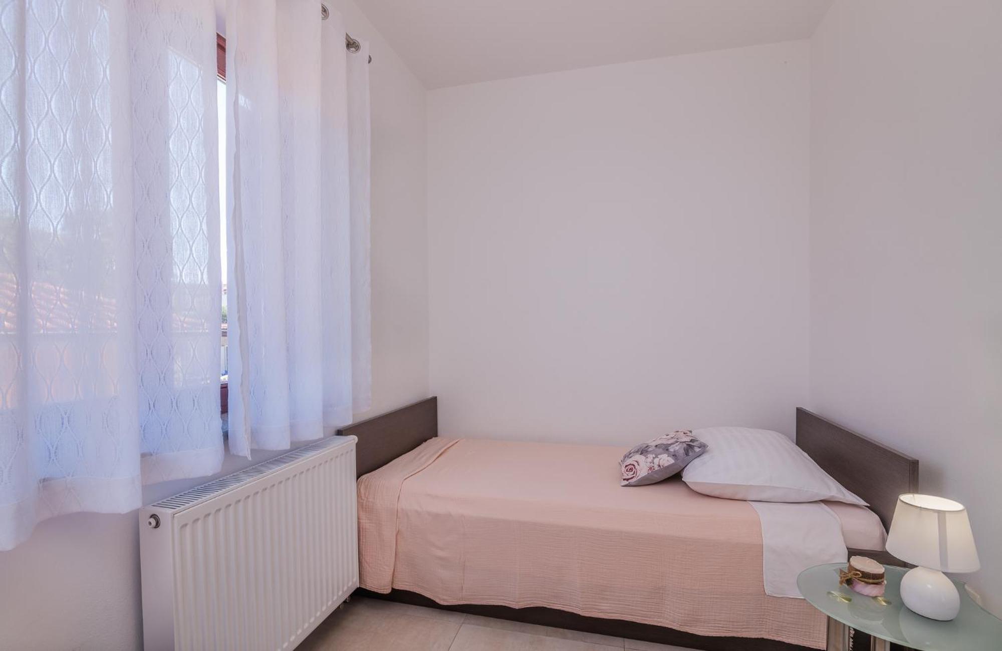 Apartments Prendivoj Малинська Екстер'єр фото