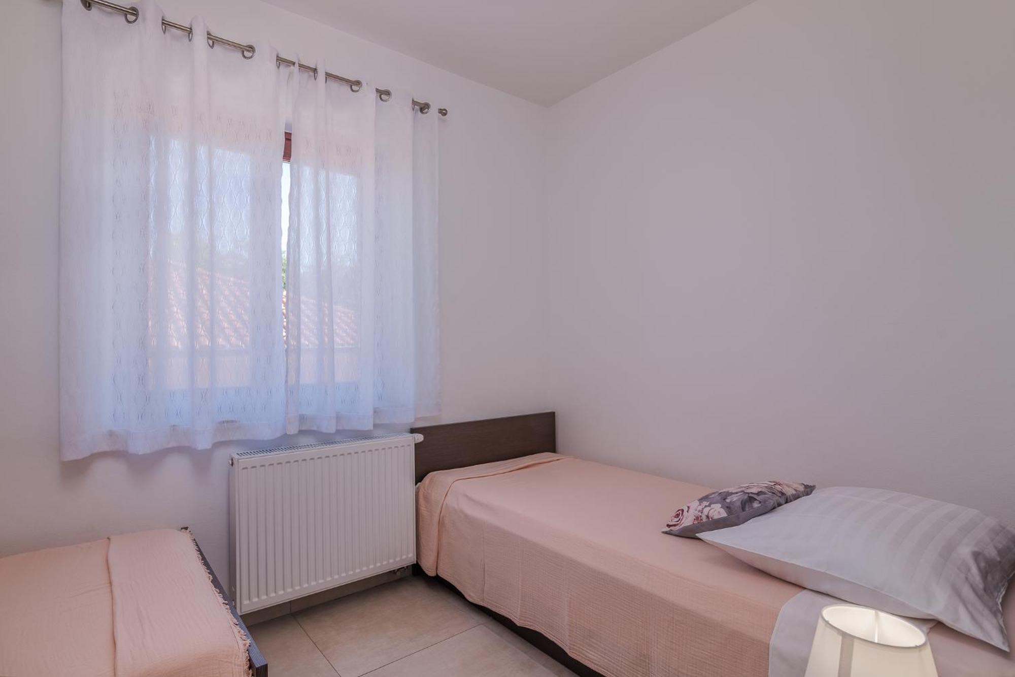 Apartments Prendivoj Малинська Екстер'єр фото